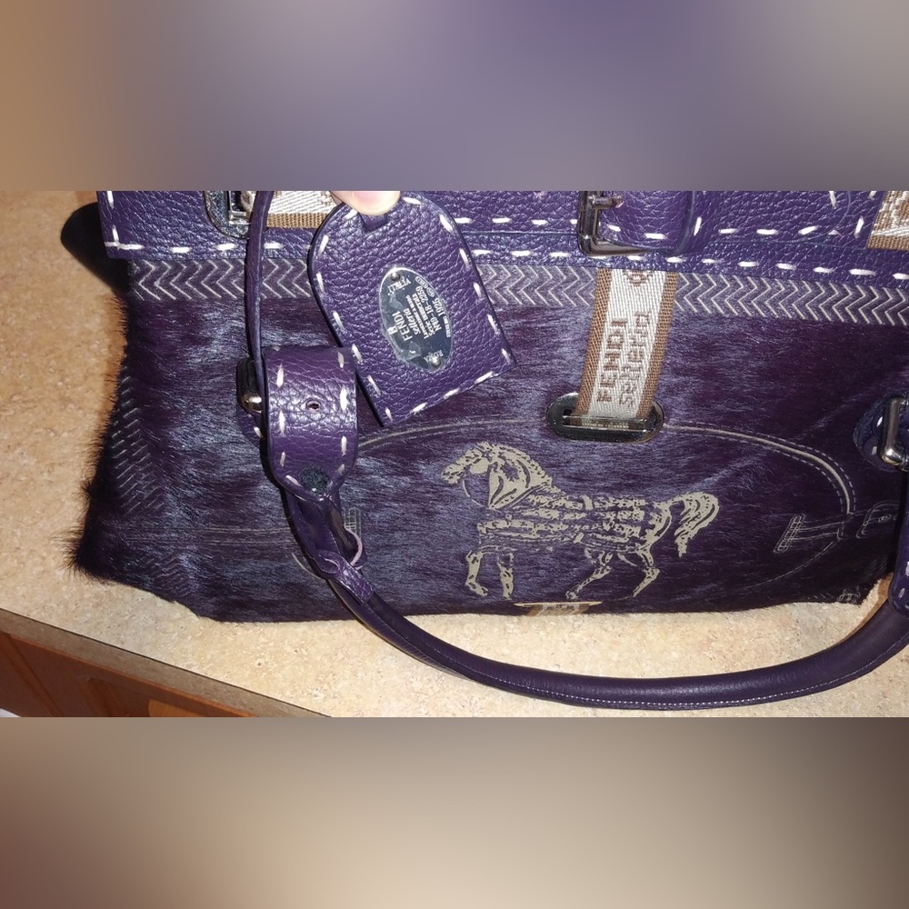 FENDI - Picture 7 of 7
